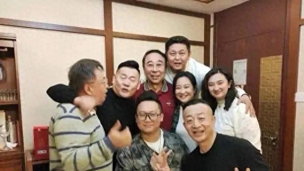 王牌家族合影